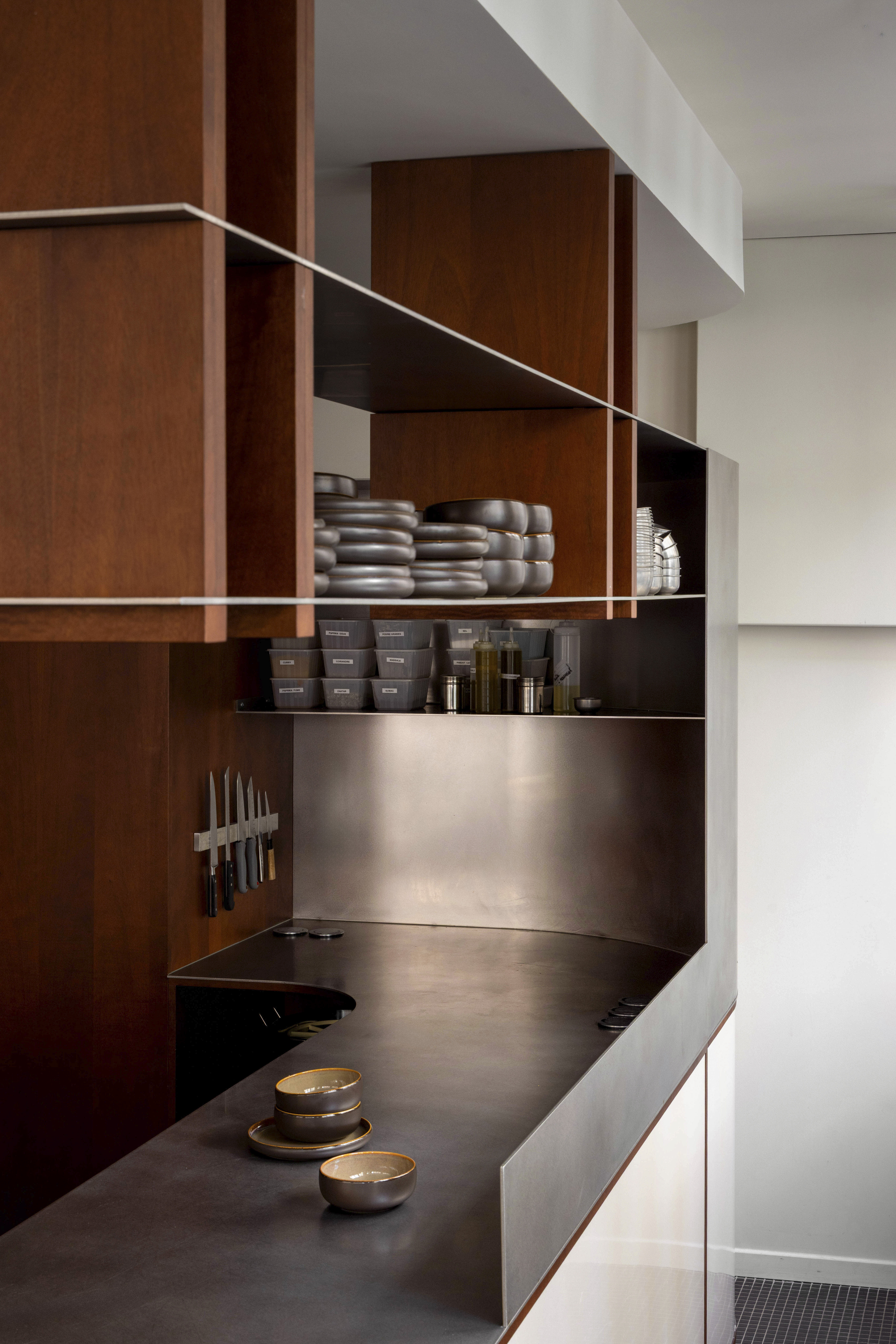 cuisine sur mesure metal coffee shop CREMA Lyon
