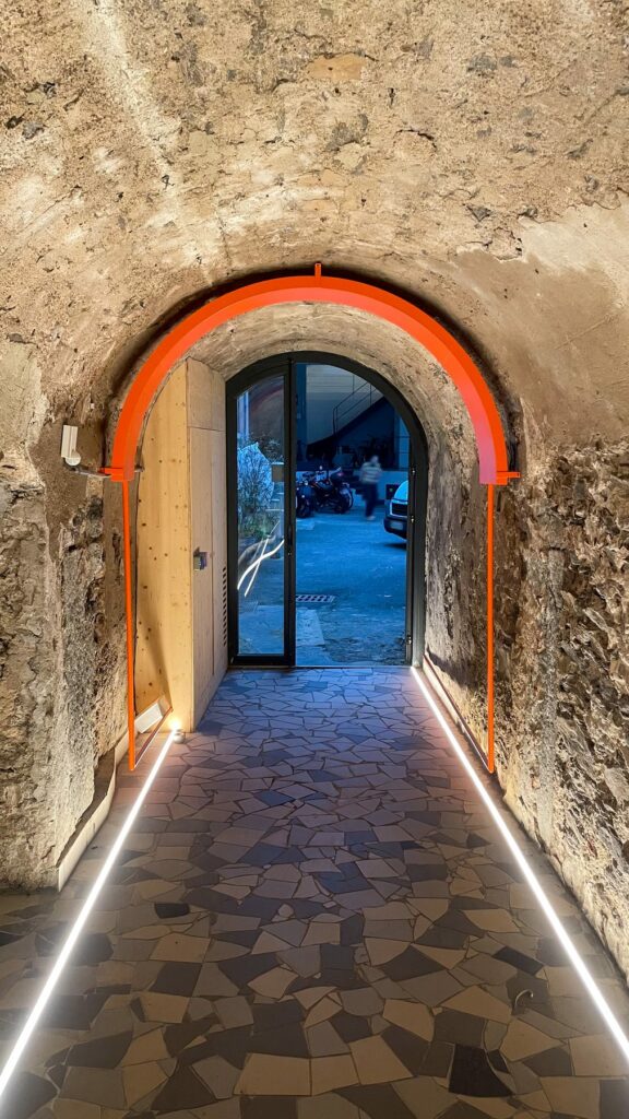 Mise en lumière du passage voûté de La Ciergerie, Lyon